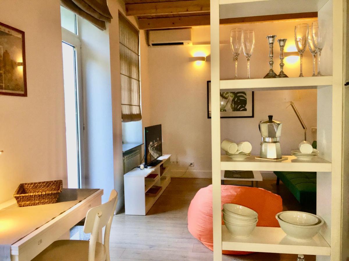 ティビリシThe White Loftアパートメント エクステリア 写真